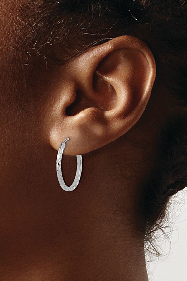 Cercei Creole Endless din Aur Alb 14K – Tub Patrat, Taietura Diamant, 18 mm