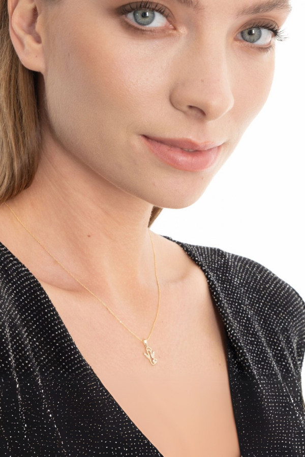 Colier Talisman Inger din Aur 14K cu Piatra CZ – Pandantiv Spiritual Elegant, 42 cm