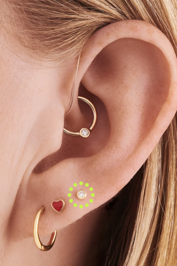 Piercing Labret din Aur 14K, cu Piatra CZ de 2.5mm, cu Prindere Filet Intern si Spate Plat, ideal pentru buza, tragus, helix