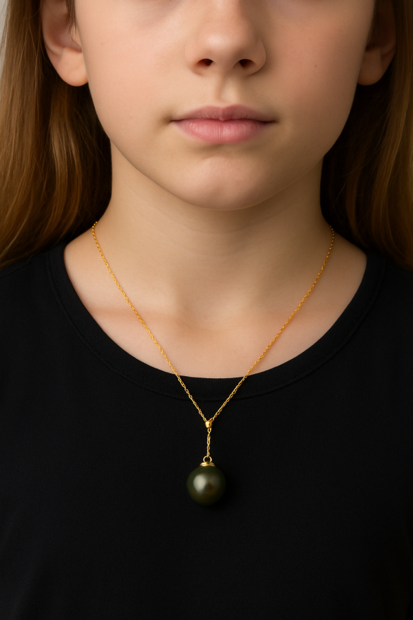 Colier Aur 18k cu Perla de Tahiti Veritabila, Rotunda, 9.3mm, calitate AAA